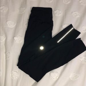 fast and free lululemon size 2 legging